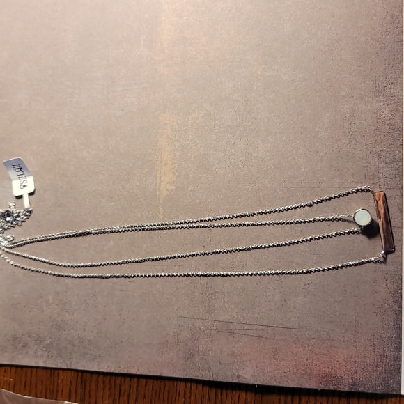 Charmed Aroma Necklace - Picture 1 of 3